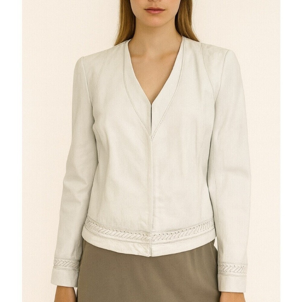 Classiques Entire Women’s white leather jacket, V-neck faux leather blazer SZ M